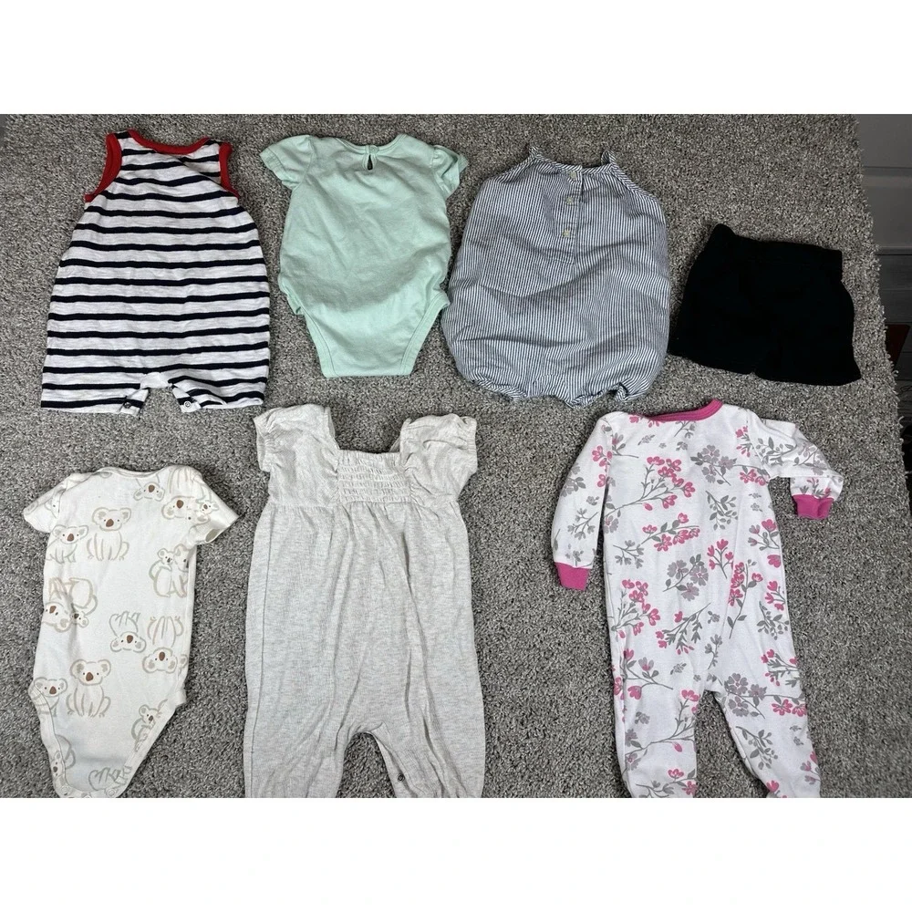 Baby Girl 3-6M Clothing Lot 7 Pc‎ Disney Carter's babyGap Garanimals Pajamas